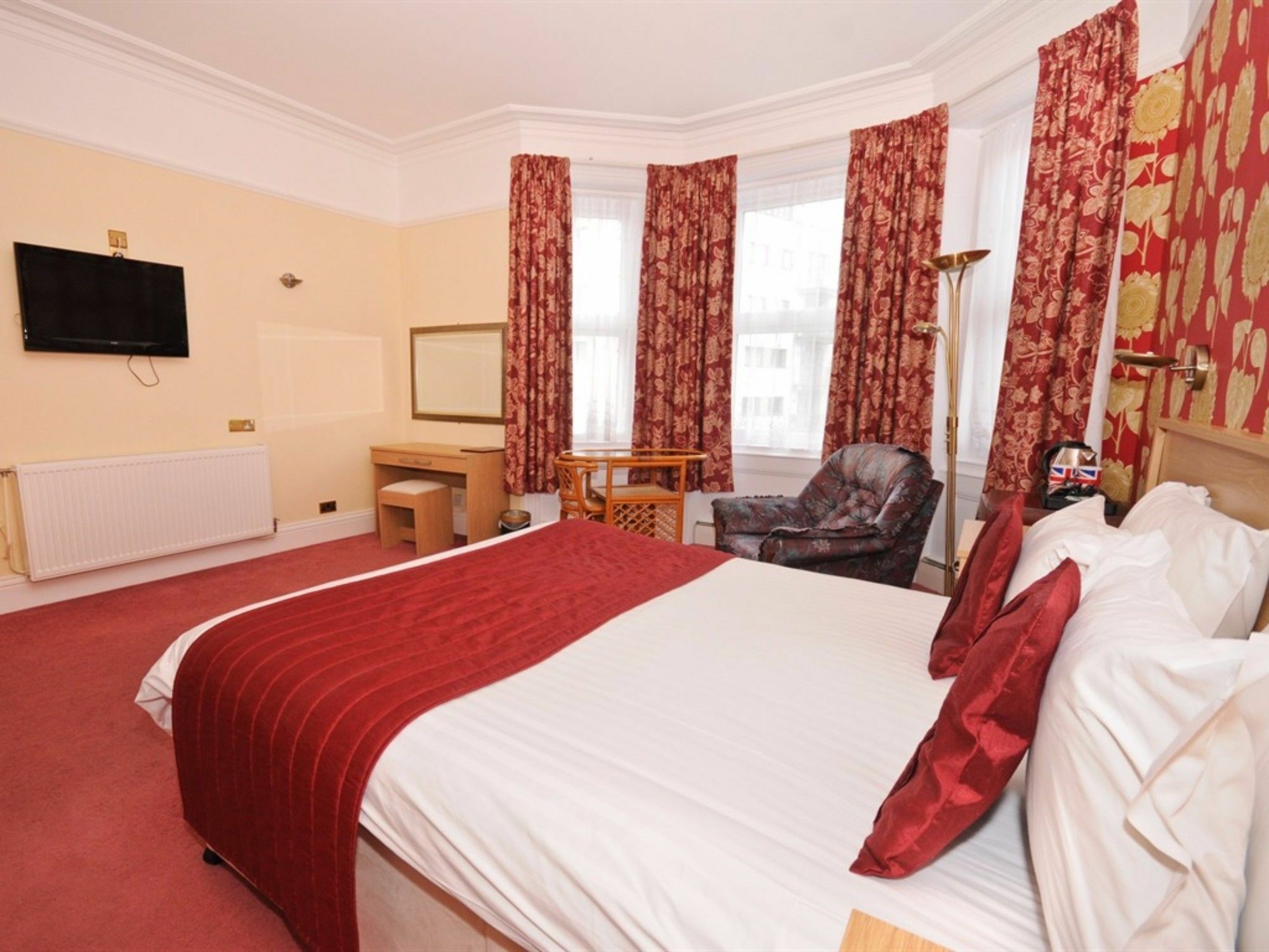 Denewood Hotel Bournemouth Kültér fotó