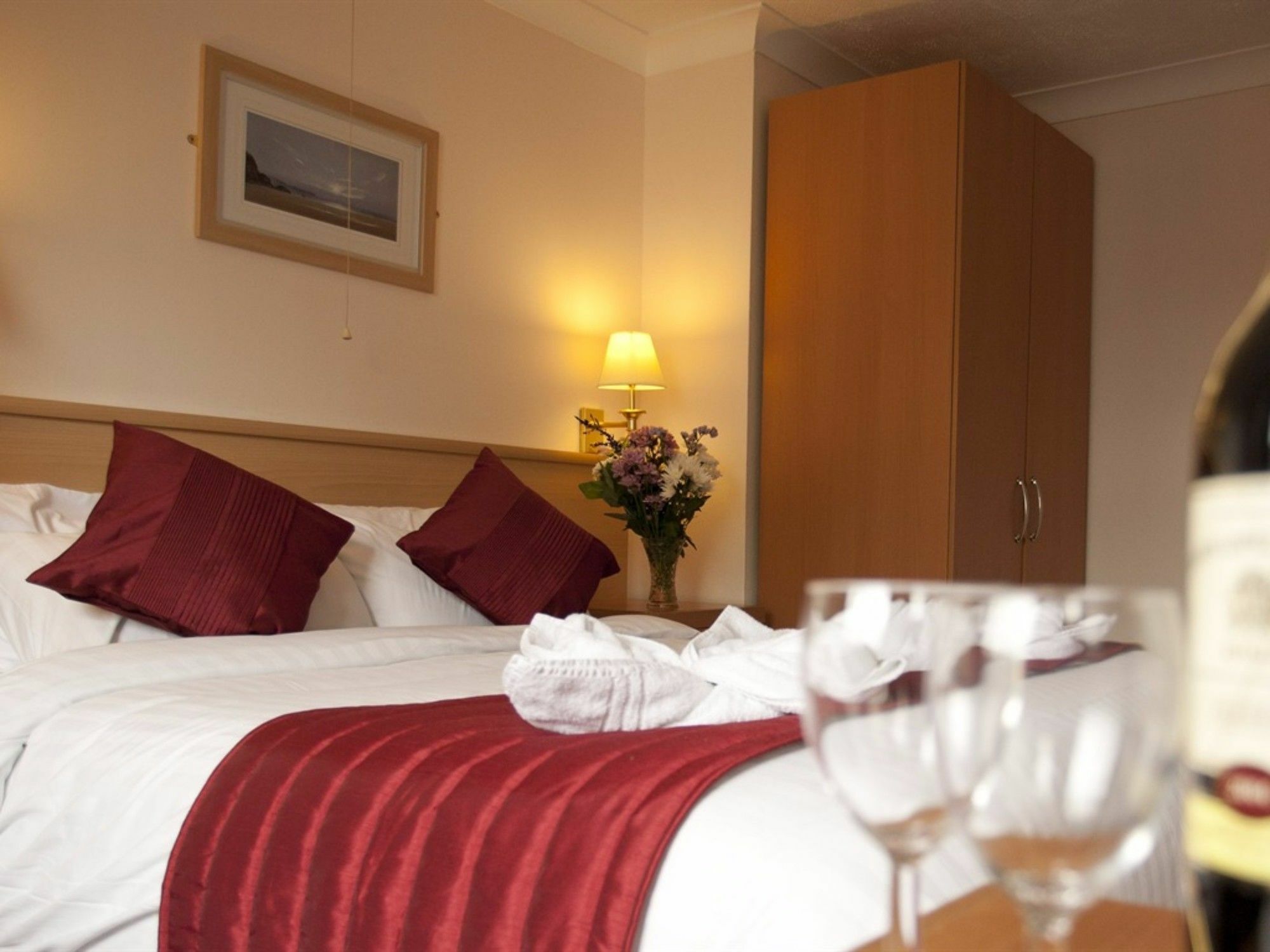 Denewood Hotel Bournemouth Kültér fotó